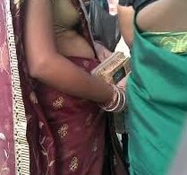 Hot aunties and side boobs