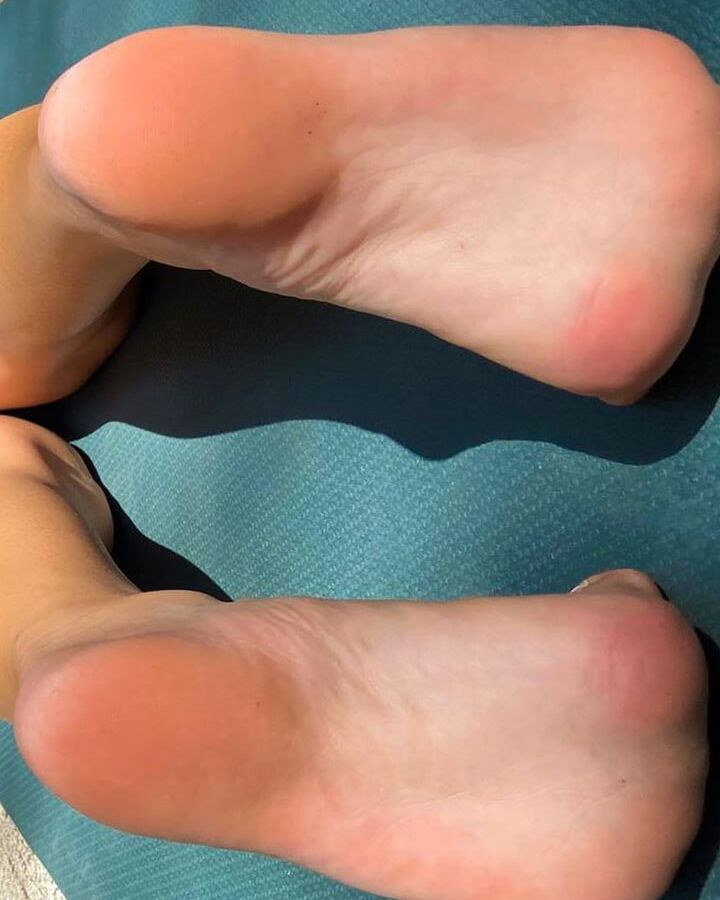 Fuesse Feet
