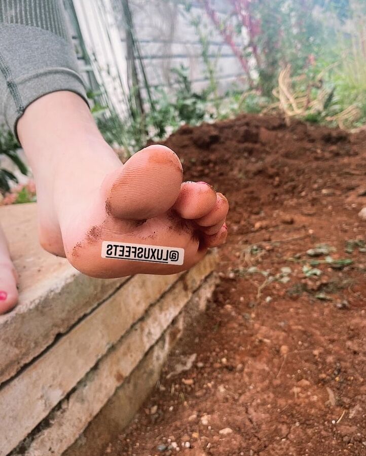 Fuesse Feet