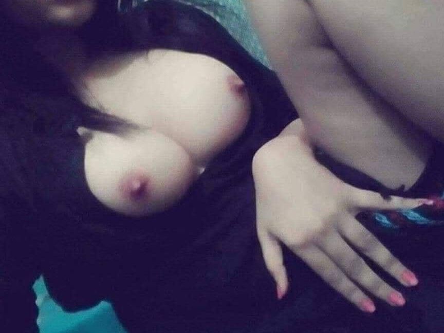 Desi Girl I Met Online - Loves to Tease