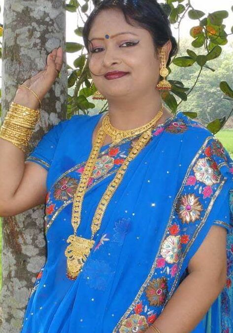 My mom hot suck