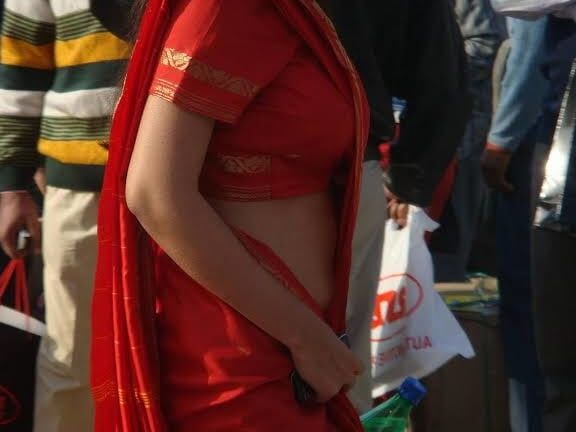 Hot aunties and side boobs