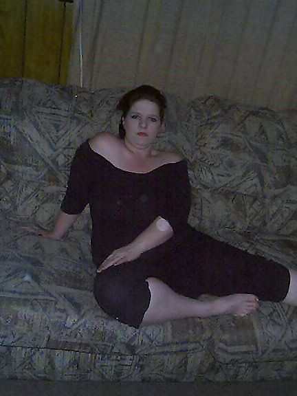 BBW wife nude outdoors