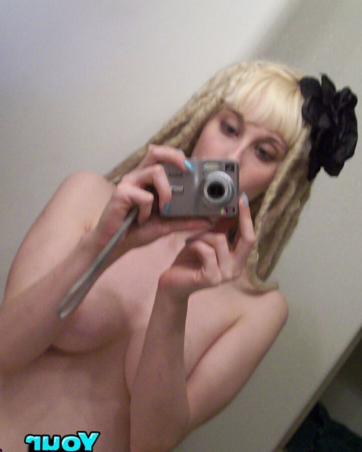 Some hot nudes from my hot ex-girlfriend
