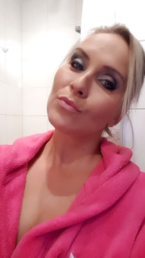 Julia Pink - Pink bathrobe