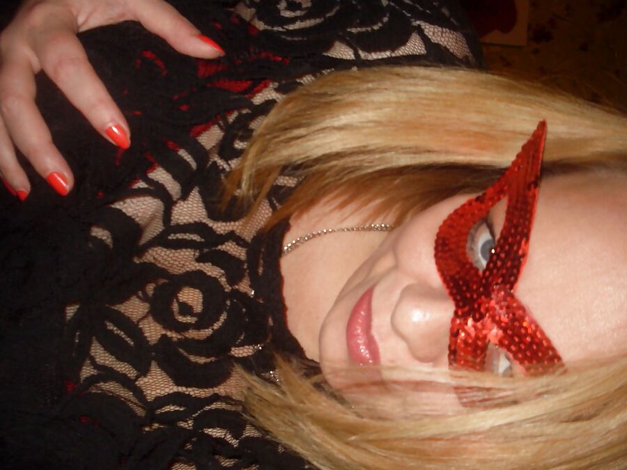 Who Wants to Pop This Collar?