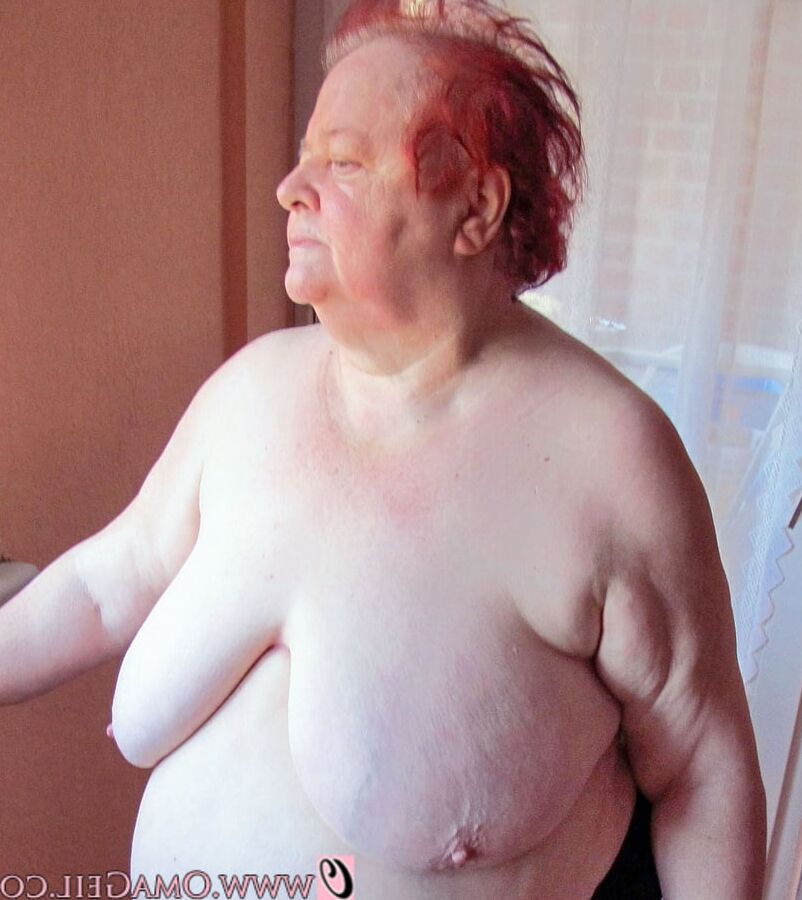 OmaGeil Hot collection of the sexy grannies