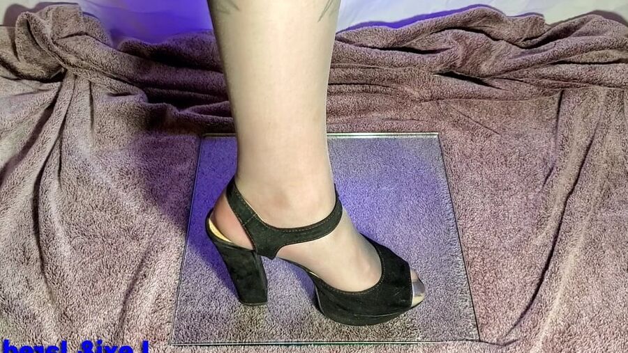 Nylon Young Feet in High Heels and Pantyhose Foot Fetish