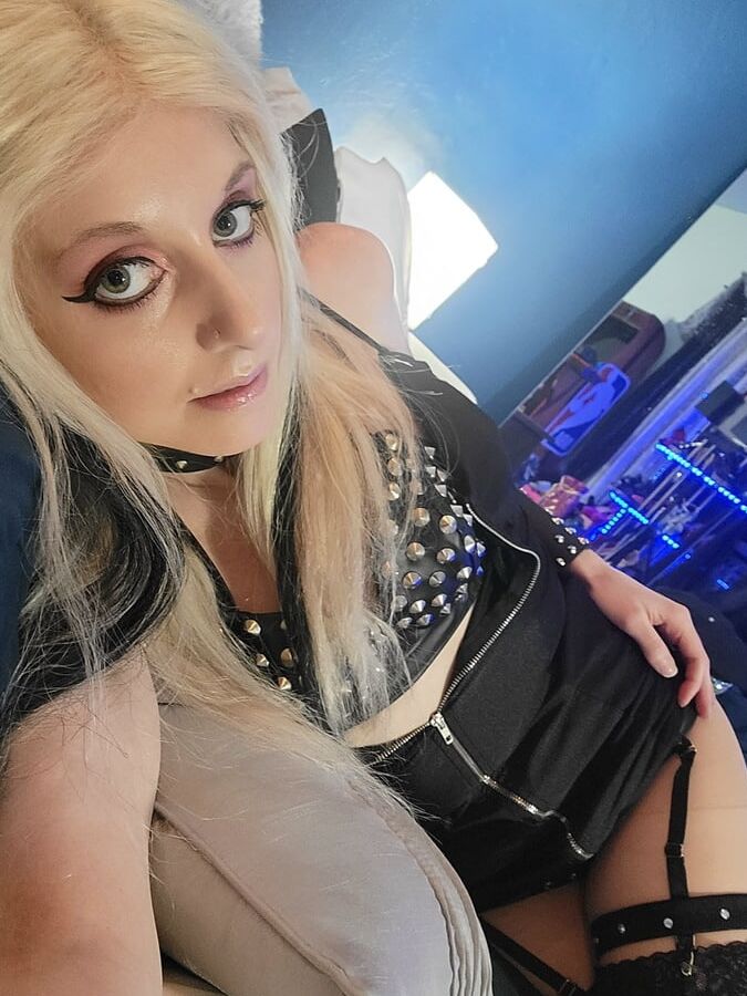 Some new pics for fun