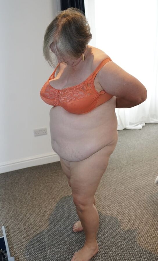Chrisg Orange Bra