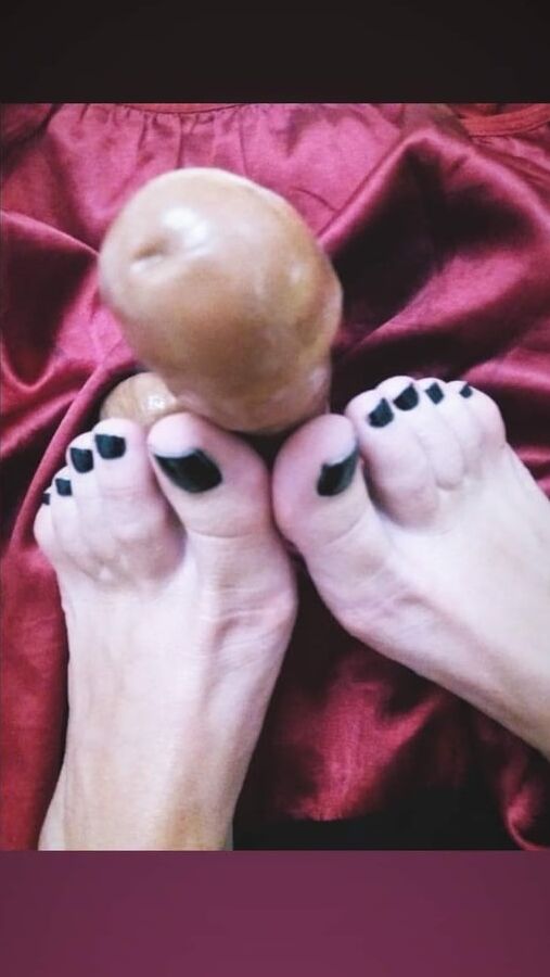 Foot Fetish, Footjob, Dildo, Foot Worship, Sexy Feet..