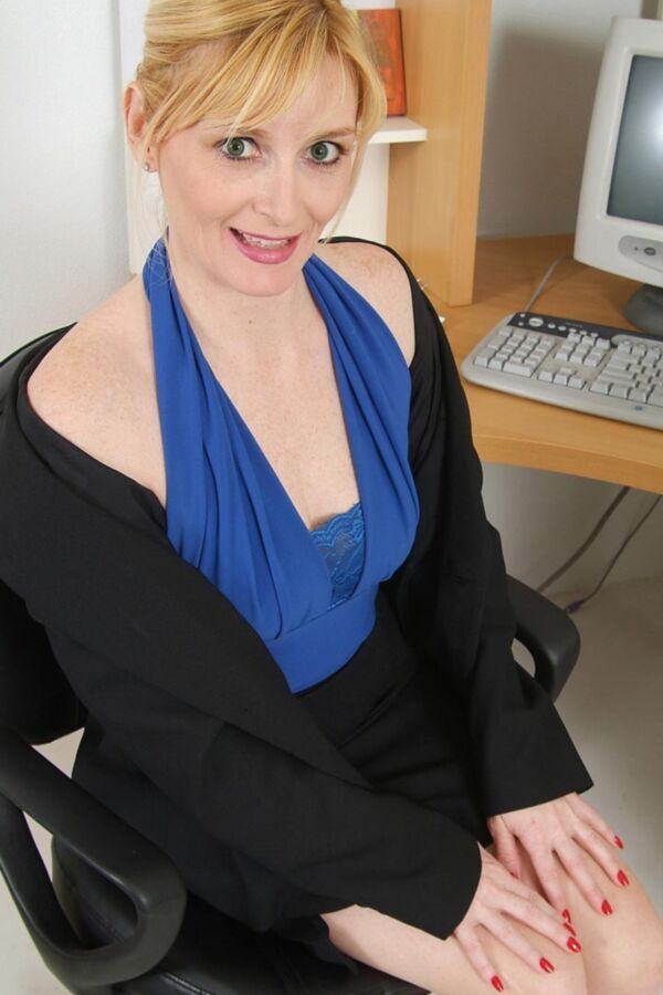 Bruntte milf sexy