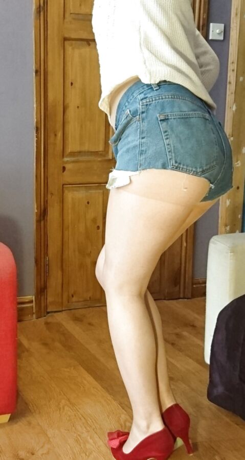 Marie crossdresser denim cut-offs and nude pantyhose
