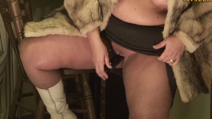 FETISH - masturbating in FUR COAT