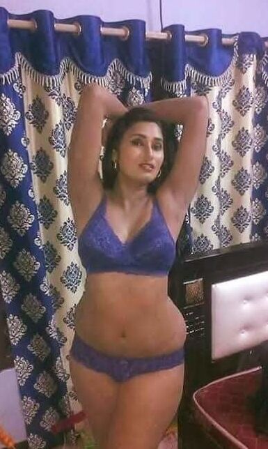 Hot Bhabhi