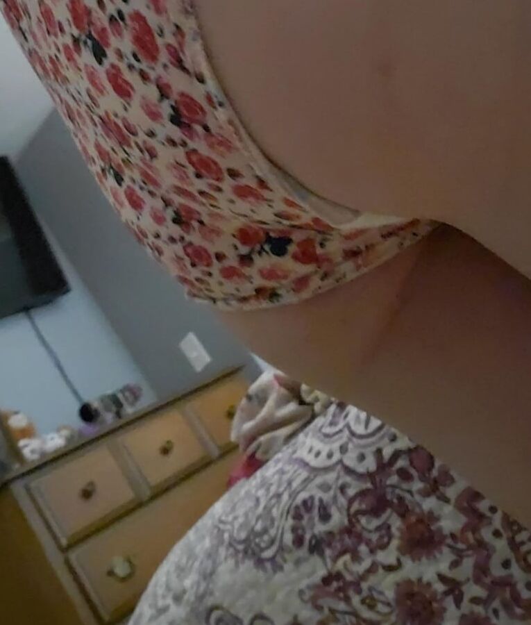 Sudsy fun shower pics of daddy&;s little princess bbw milf