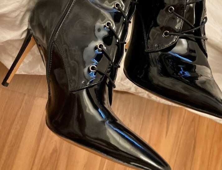 Black Knee High Patent High Heel Boots
