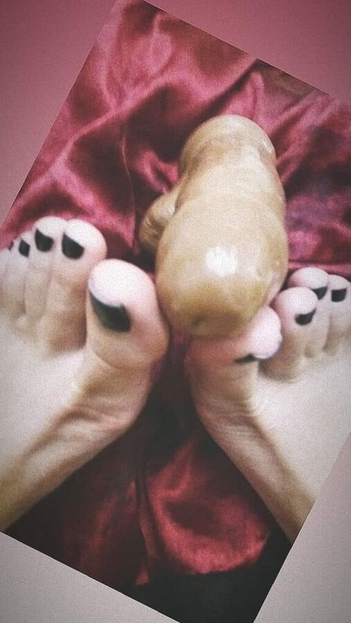 Foot Fetish, Footjob, Dildo, Foot Worship, Sexy Feet..