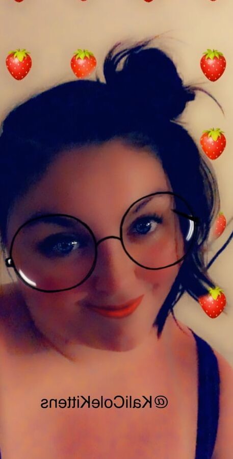 KaliCole Snapchat filter photos