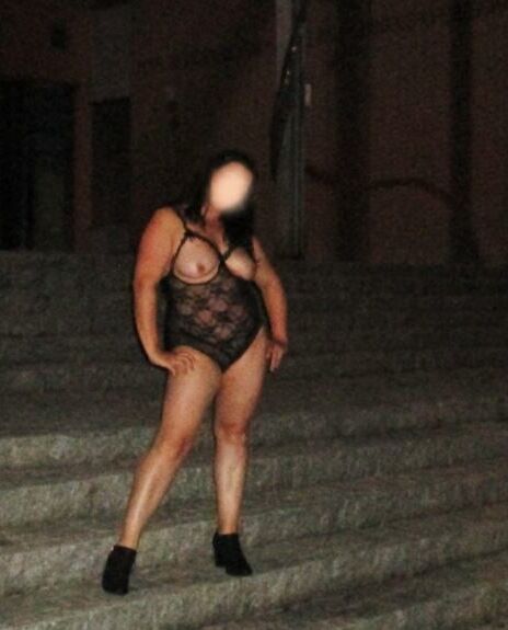 amateur public exposed