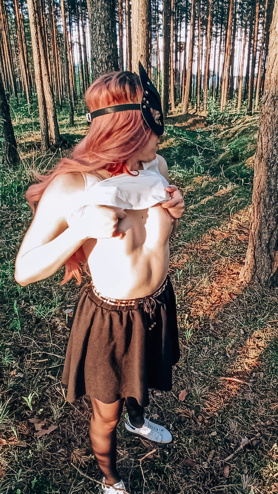 Pink-hair girl!