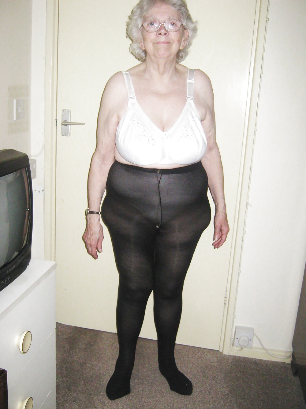year old granny loves cock GrandMams.com