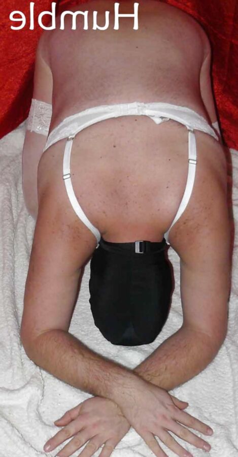Submissive training Position &amp; Poses