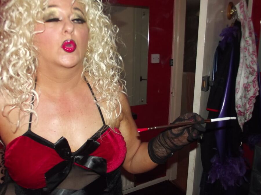 BURLESQUE SHIRLEY