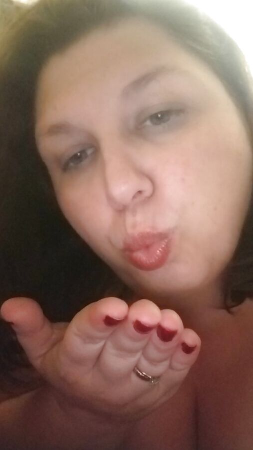 Pretty in pink.... the dainty side coming out play milf wife