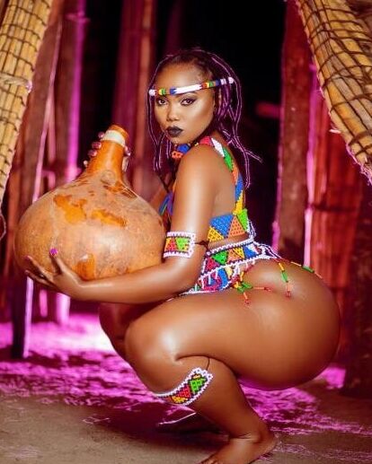 Sheisnovember Finger Fucking Orgasm Black Pussy &amp; Big booty
