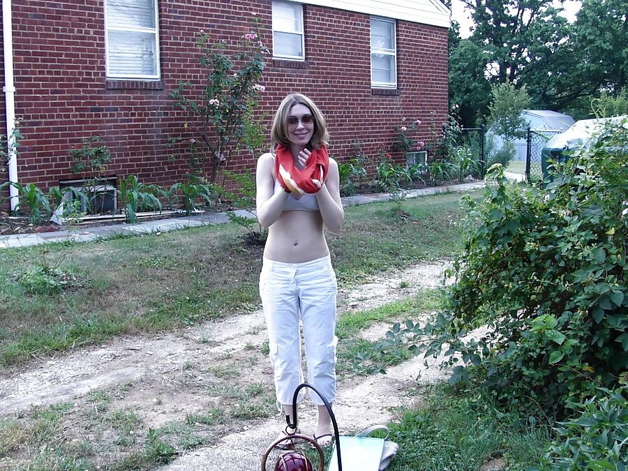 Showing my tits in public