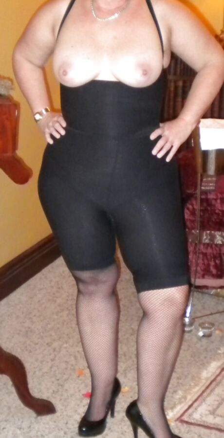 Gym tit flash