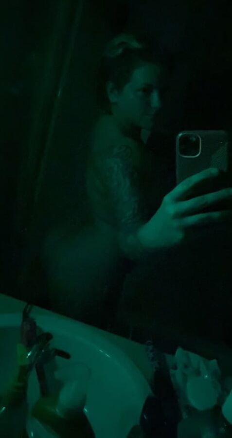Sexy ass &amp; tattoos