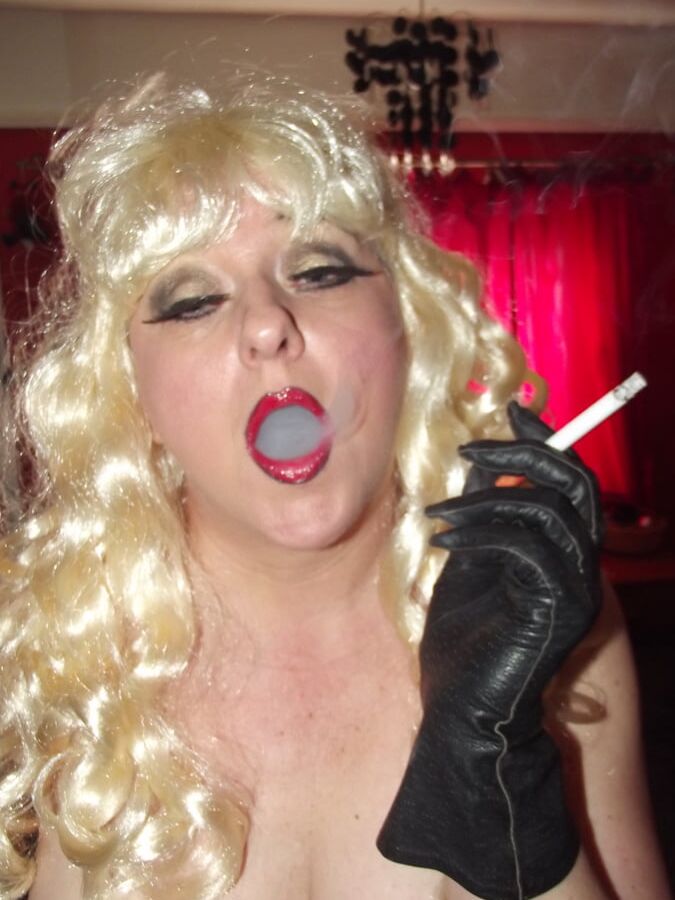 SLUT SUNDAY
