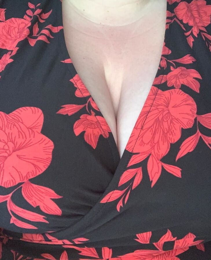 YoungEnglishBBW my big boobs random pics
