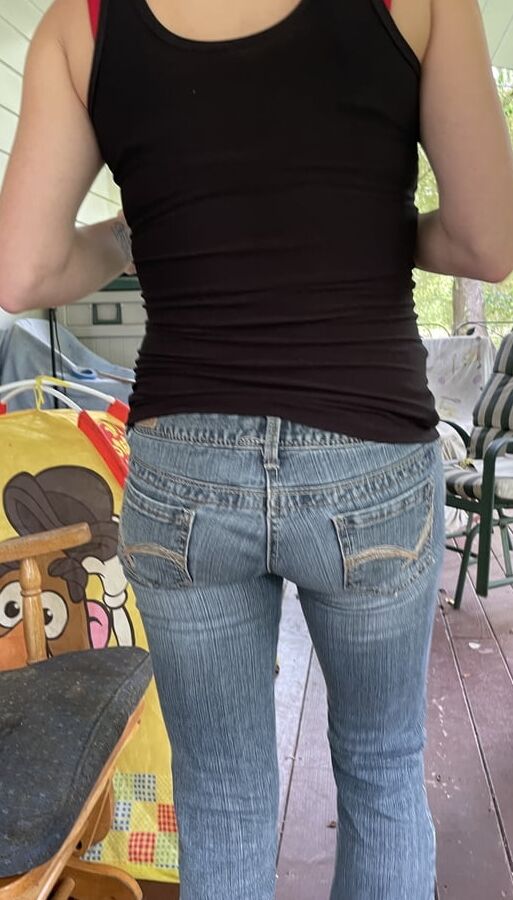 Hot neighbor!