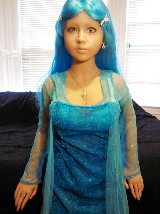 Nina the love doll