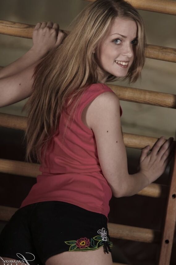 Abigaile working out in the jib and starts stripping