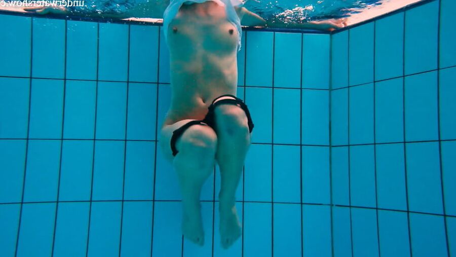 Alla Birtakik UnderWaterShow