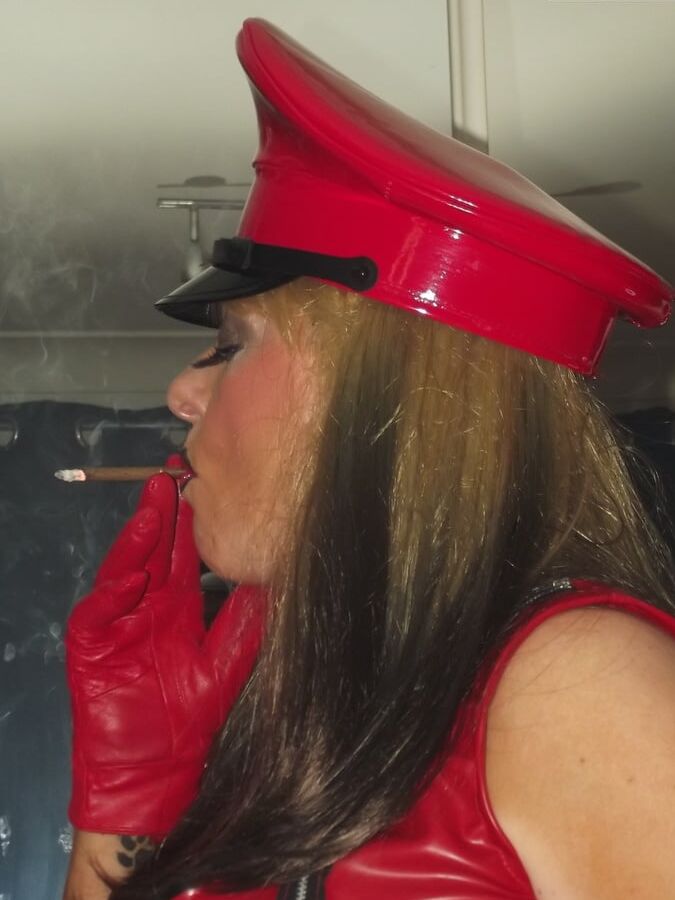 MISTRESS SMOKE PT LETS HER GUARD DOWN