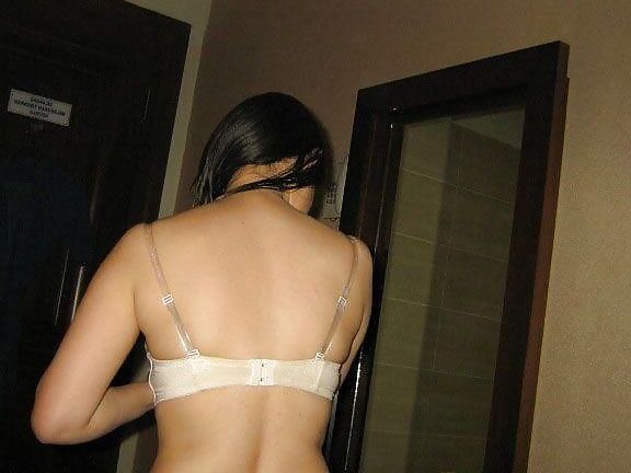 Chinese girlfriend shower and hard sex