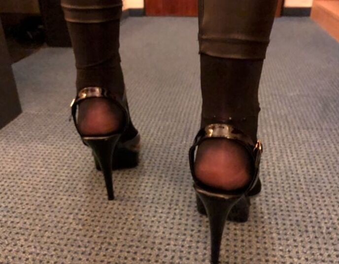 Heels, Leggings, Corset and Blowjob