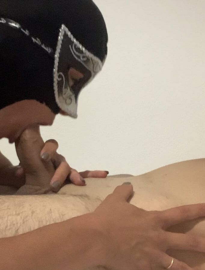 Blowjob, more meat in my mouth