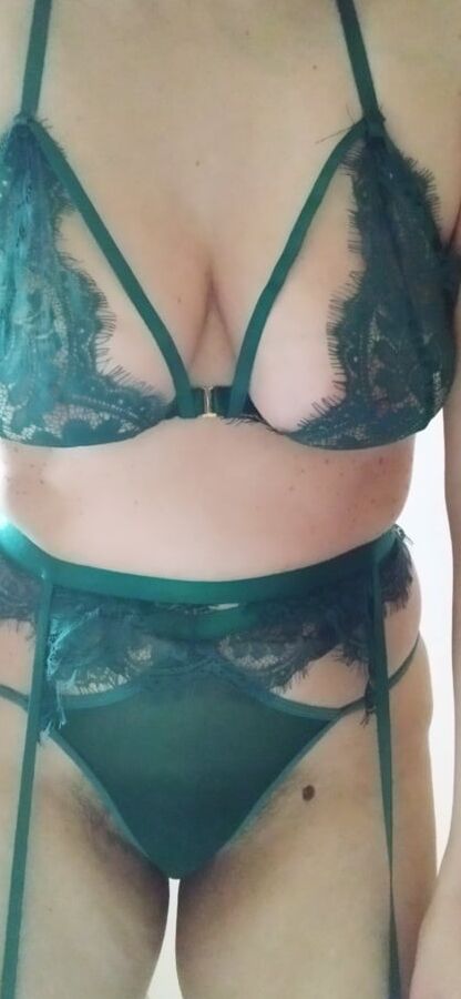 JoyTwoSex - Green Lingerie