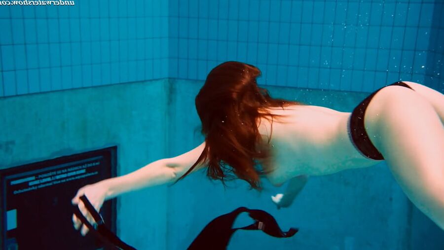 Vesta UnderWaterShow