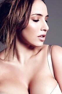 Sexy plus size model Erin Green