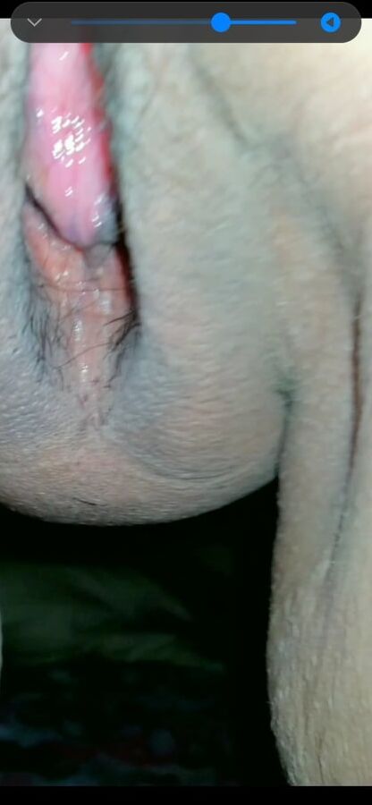 Slutty Filipina wife with extremely tight cunt ready to fuck