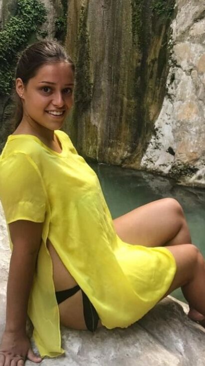 Simona
