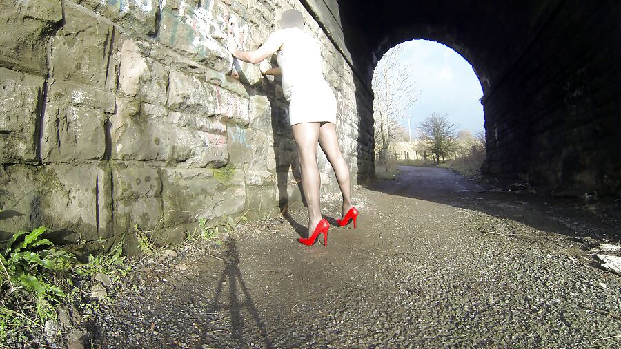 tabbyanne latex muscle slut public gym liverpool
