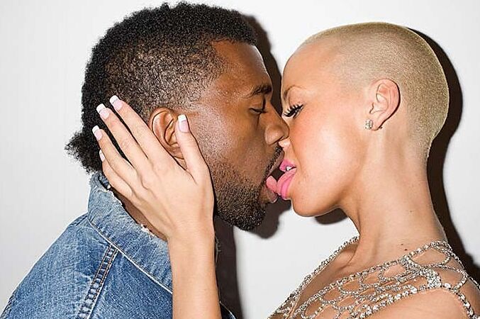 Amber Rose topless and pussy pics